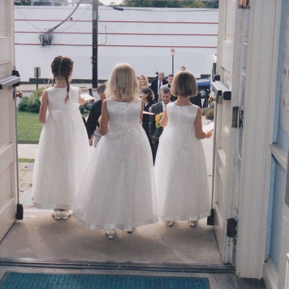 Meet your Posher, Abby - Picture 1 of 1