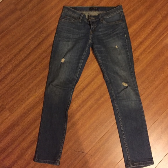Levis 524 Skinny Jeans!