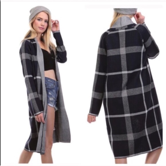 1 More Left! ๐ Navy & Gray Plaid Cardigan - Picture 2 of 4