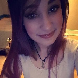 Meet your Posher, Renee