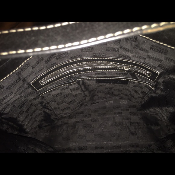 Designer handbag - Picture 2 of 3