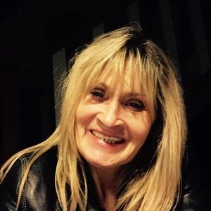 Meet your Posher, Sherry