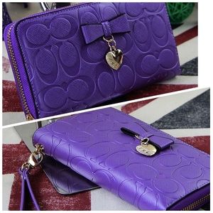 Coach Purple wallet/wrislet