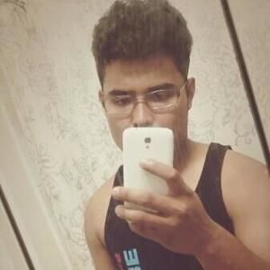 Meet your Posher, Sanders