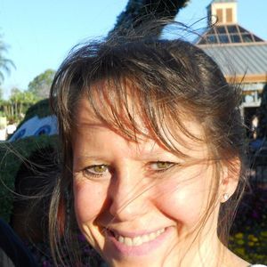 Meet your Posher, Cindy