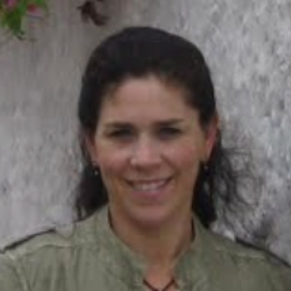 Meet your Posher, Melissa - Picture 1 of 1