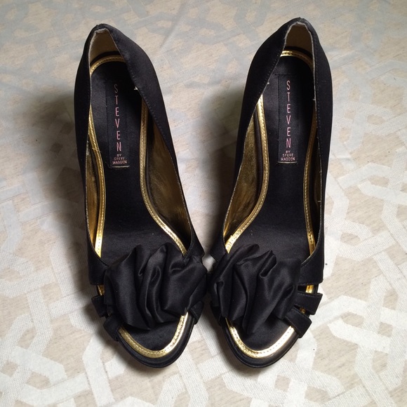 Steven black heels