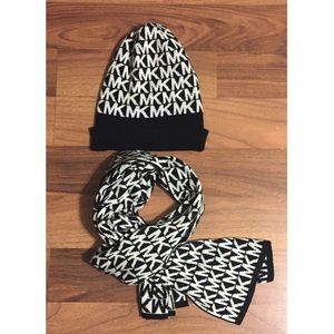 Michael Kors Hat + Scarf