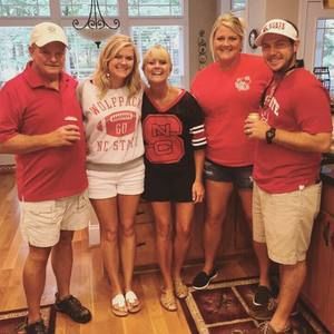 Meet your Posher, Lacey