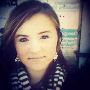 Meet your Posher, Angie