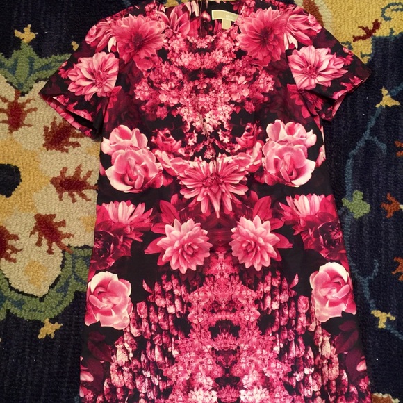 Like NEW Michael Kors Floral Kew Dress Size 12! 💋