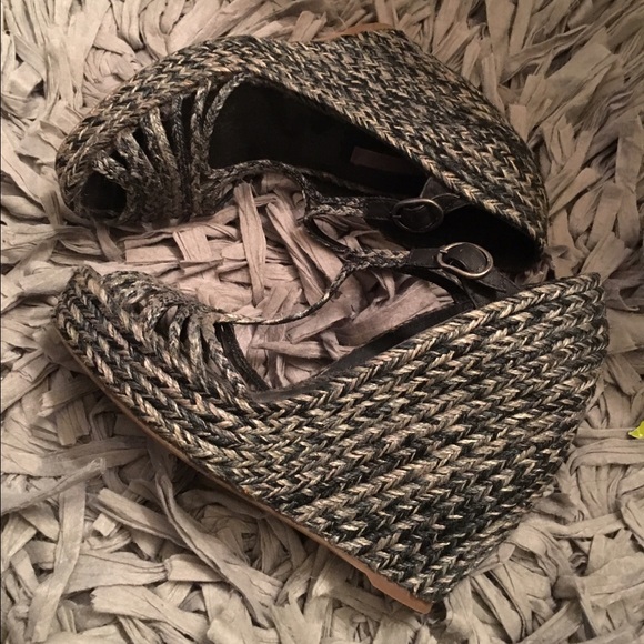 BCBGMaxAzria wedge sandal