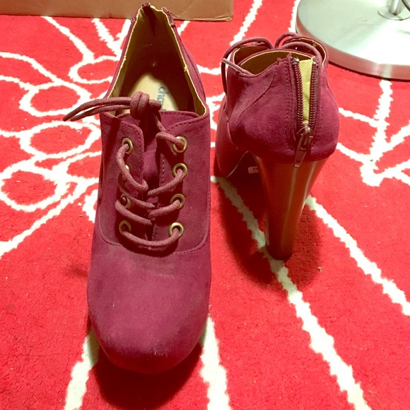 Dark Red/Plum Heeled Booties