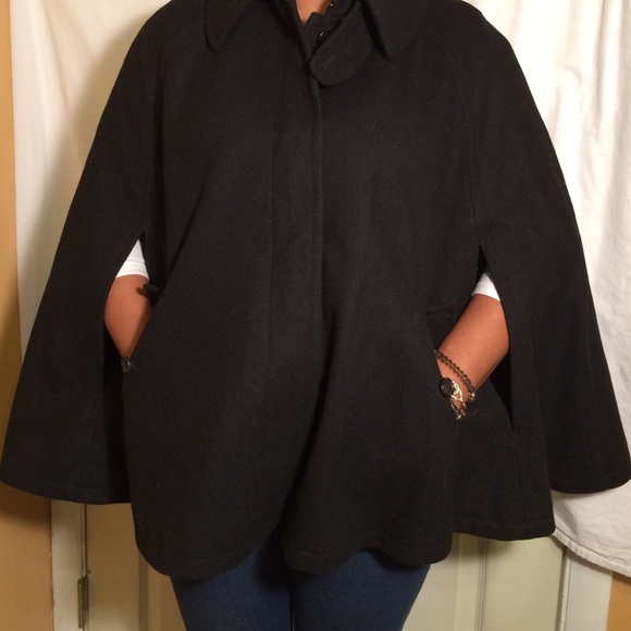 Anne Klein poncho