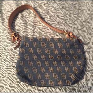 Dooney & Bourke Purse