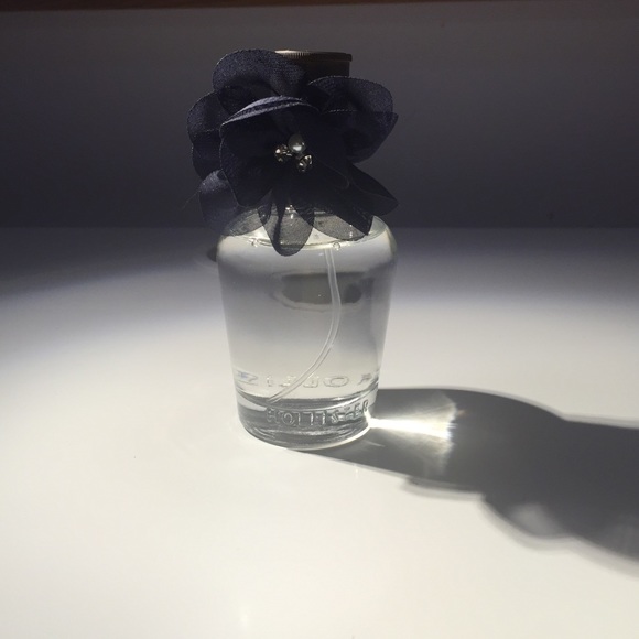 hollister addison perfume