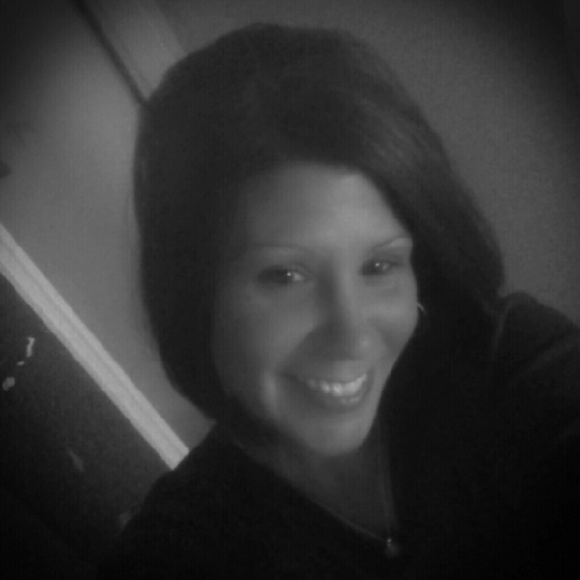 Meet your Posher, Angie