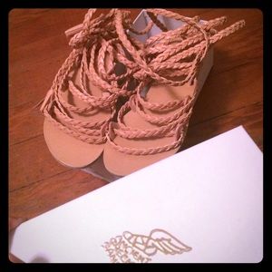 NIB NWT Ancient Greek sandals 38 kariatida