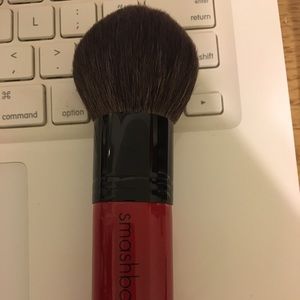 Smashbox face and body brush 19
