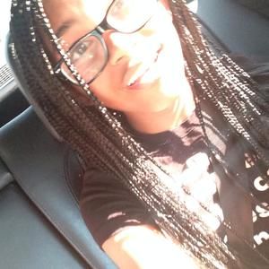 Meet your Posher, Kyla