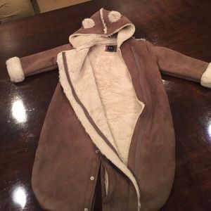 Baby gap photo suede baby bunting snowsuit