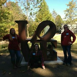 Meet your Posher, Katelyn