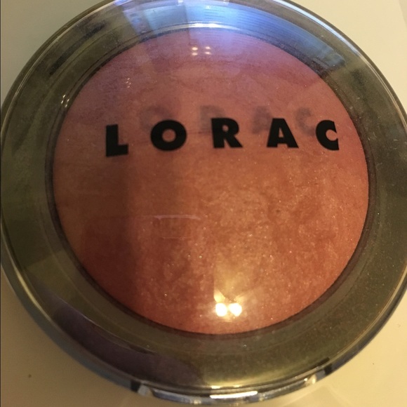 Lorac baked matte satin blush in Velvet Rope