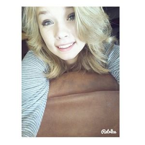 Meet your Posher, Amber