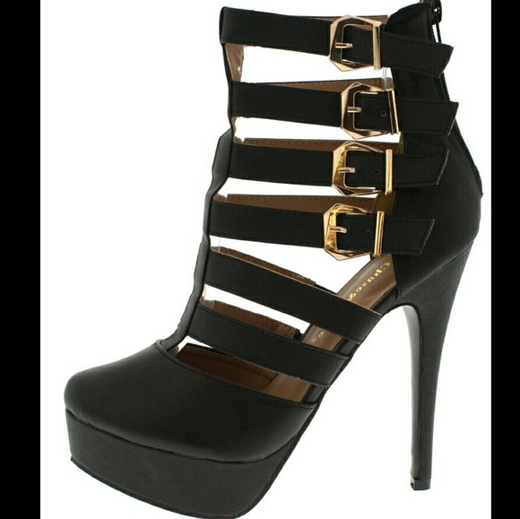 Closed toe heels with accent buckles