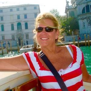 Meet your Posher, Lisa