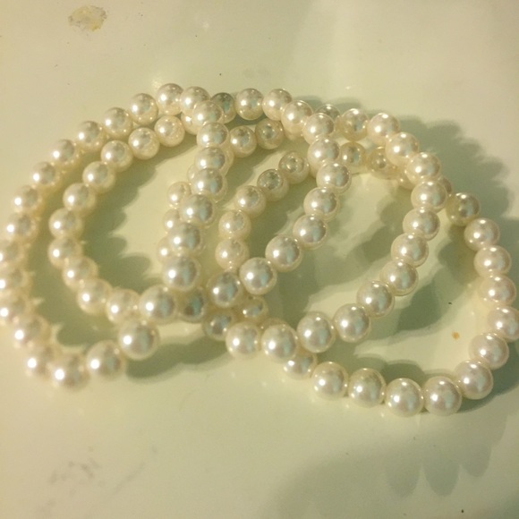 Pearl Bracelets