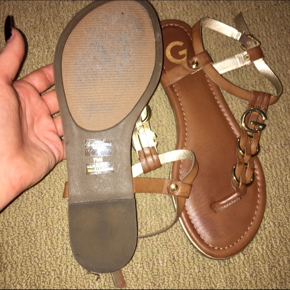 Guess Sandals Women's 7.5 - Picture 2 of 2