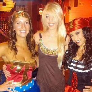 Meet your Posher, Phoebe