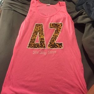 Hot pink dz shirt