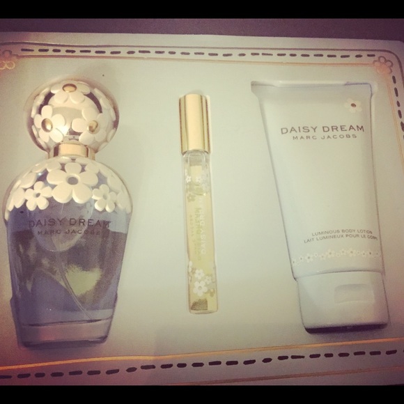 Daisy Dream Marc Jacobs