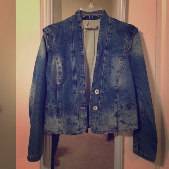 Tailored cropped denim jacket - Picture 1 of 4