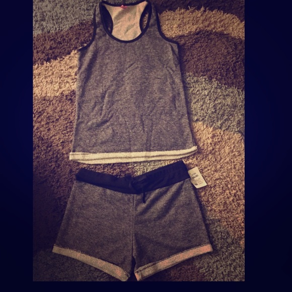 Light weight sweater material tank & shorts set