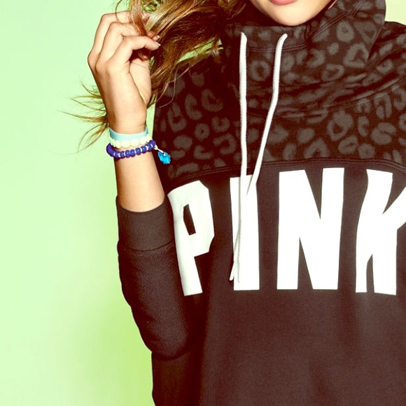 ISO Black Leopard high neck pullover
