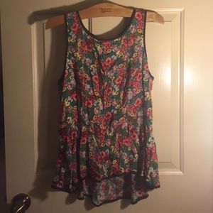 Ladies Floral Peplum Top