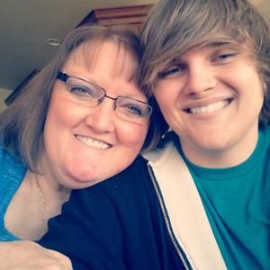 Meet your Posher, Dixie