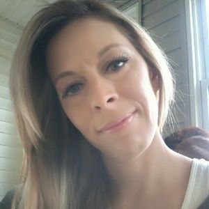 Meet your Posher, Andyera