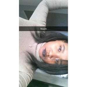 Meet your Posher, Cortney