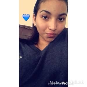 Meet your Posher, Fatima