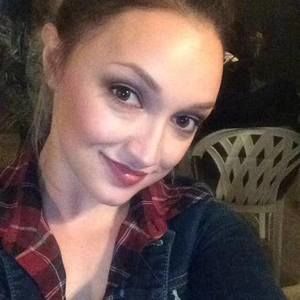 Meet your Posher, Lacey