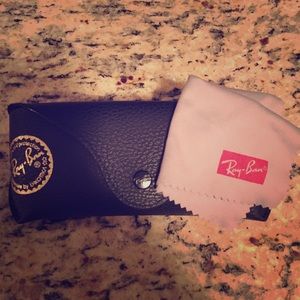 Ray ban case and cleaning cloth