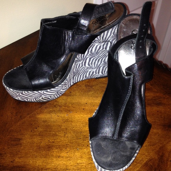 Black Wedge Heels