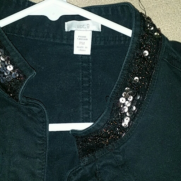 Jacket - Picture 2 of 2