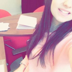 Meet your Posher, Ana