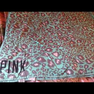 Full/queen Victoria's Secret comforter ON HOLD!!!!