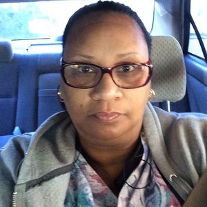 Meet your Posher, Vickie